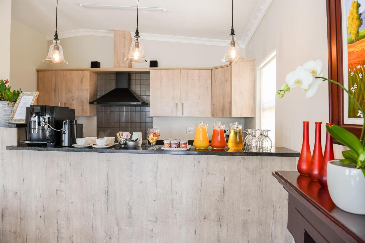 Four Palms Accommodation Durbanville Exteriör bild