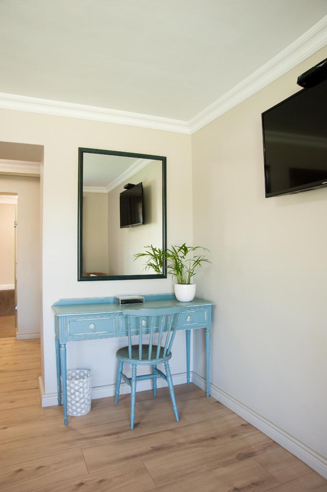 Four Palms Accommodation Durbanville Exteriör bild